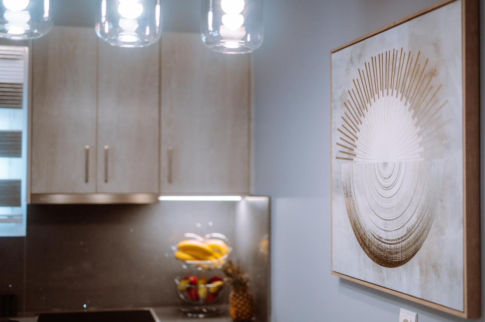 פרבזה Louisa Luxury Apartments מראה חיצוני תמונה