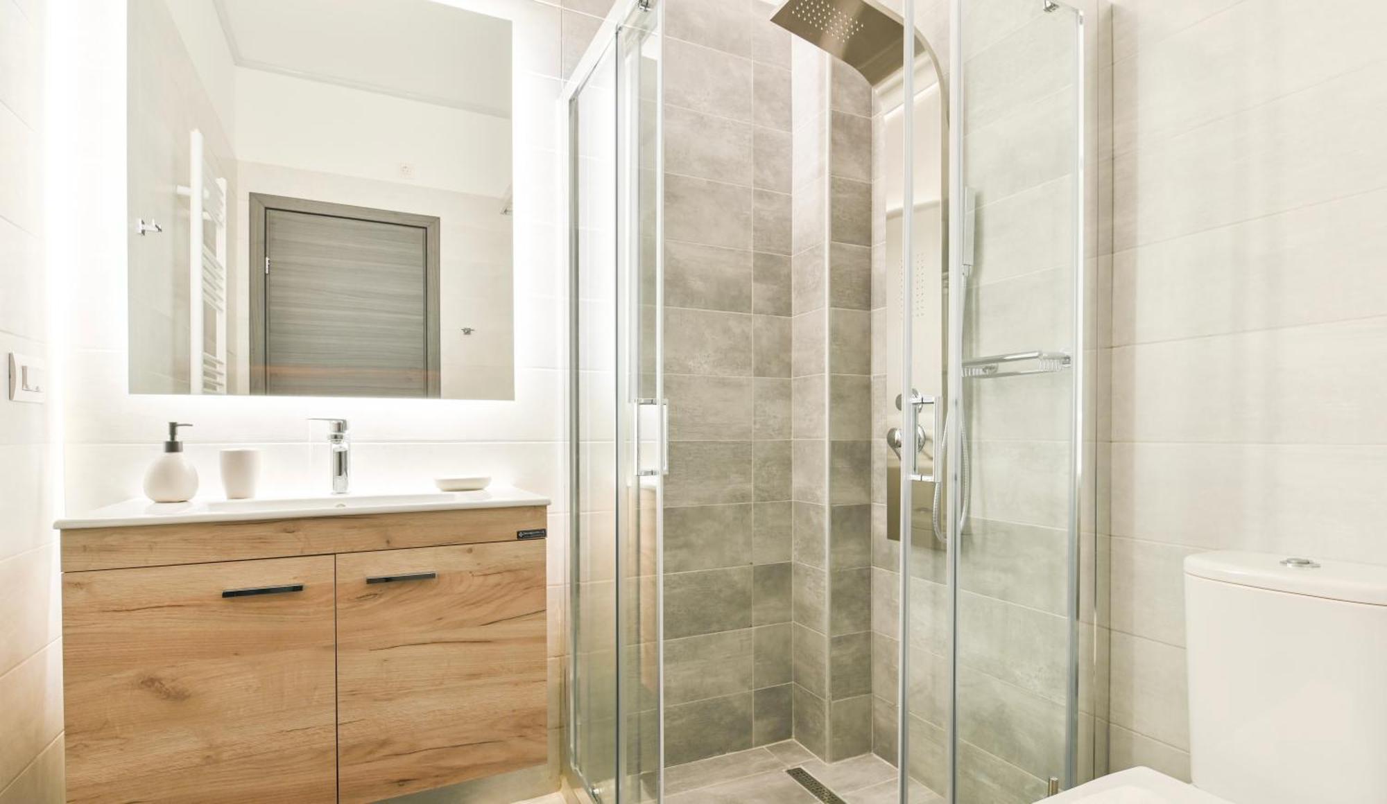 פרבזה Louisa Luxury Apartments מראה חיצוני תמונה