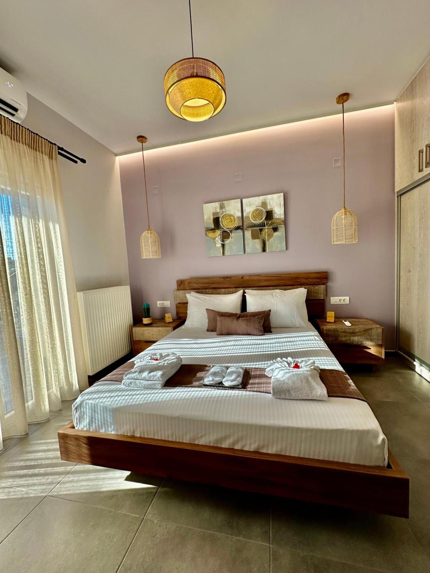 פרבזה Louisa Luxury Apartments מראה חיצוני תמונה